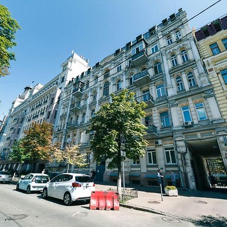 Vip Near Premier Palace & Arena City Kiev Luaran gambar